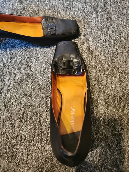 Damskie buty 39 skórzane.