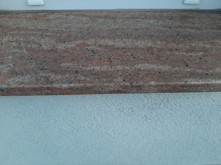 Parapet granitowy wewnętrzny