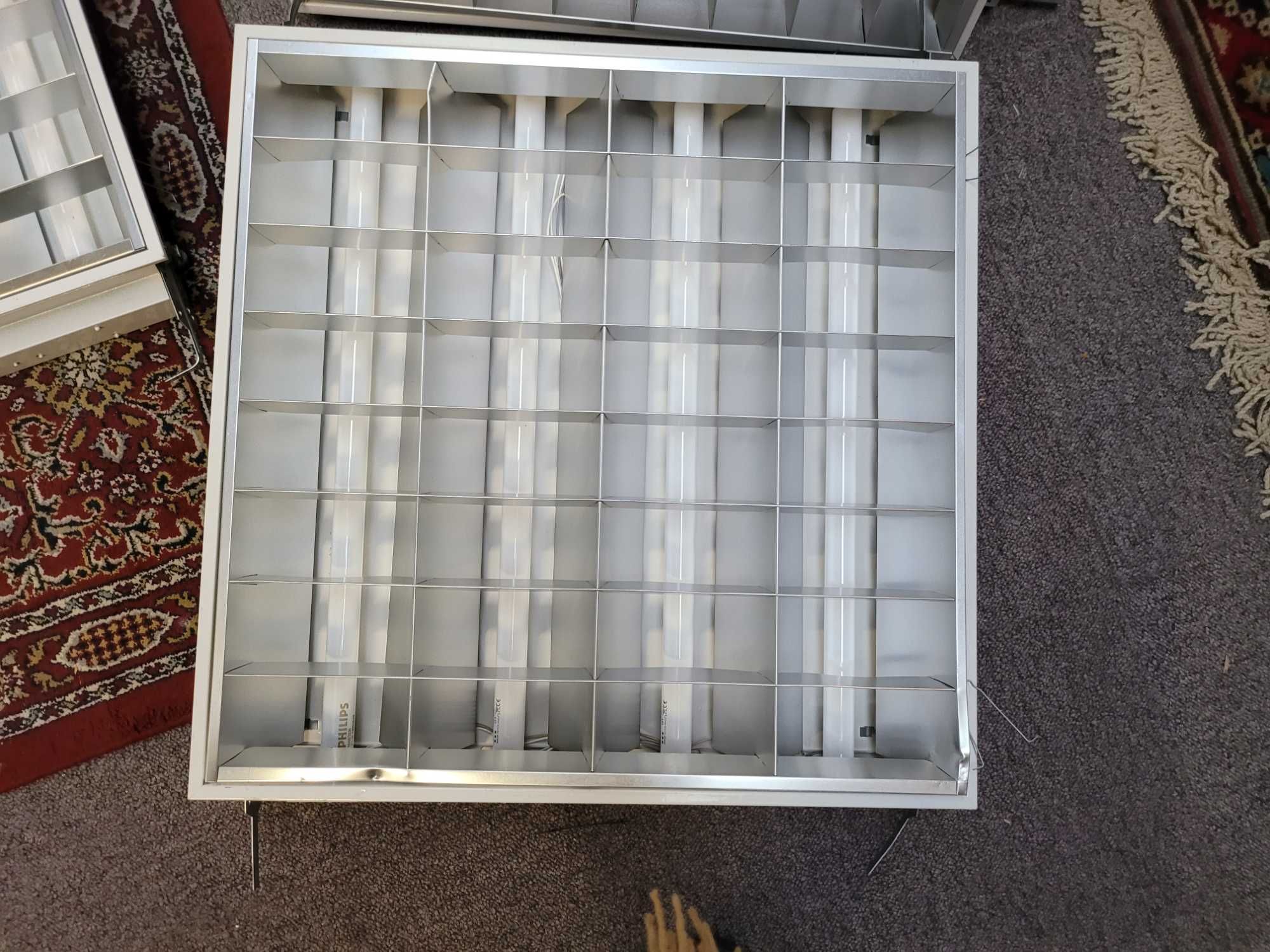 Calhas de Iluminação quadradas de 4 Lâmpadas
