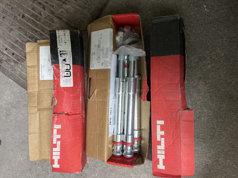 4 kotwy do betonu Hilti 331550 HDA-P 30-M16 x 190/40