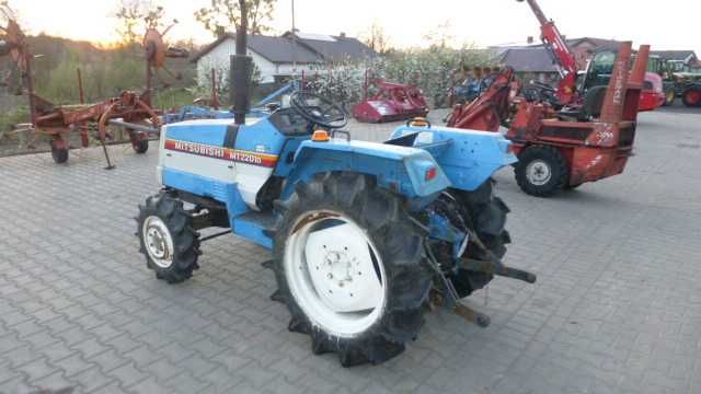 Traktor Mini Traktorek MITSUBISHI MT 2201 D 4x4