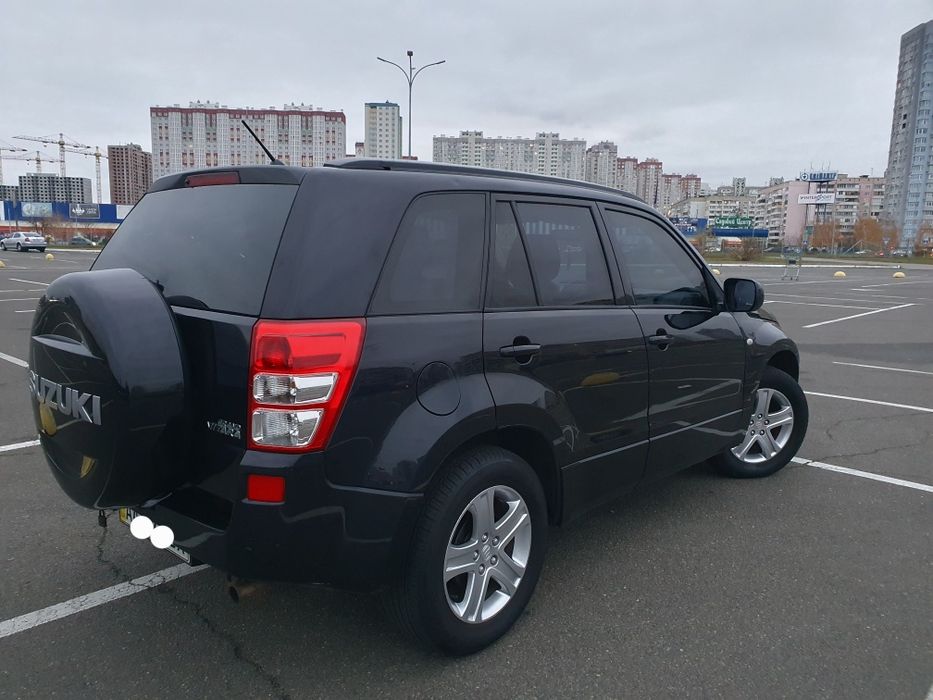 Продам SUZUKI Grand vitara ГАЗ/Бензин  В Отличном состоянии