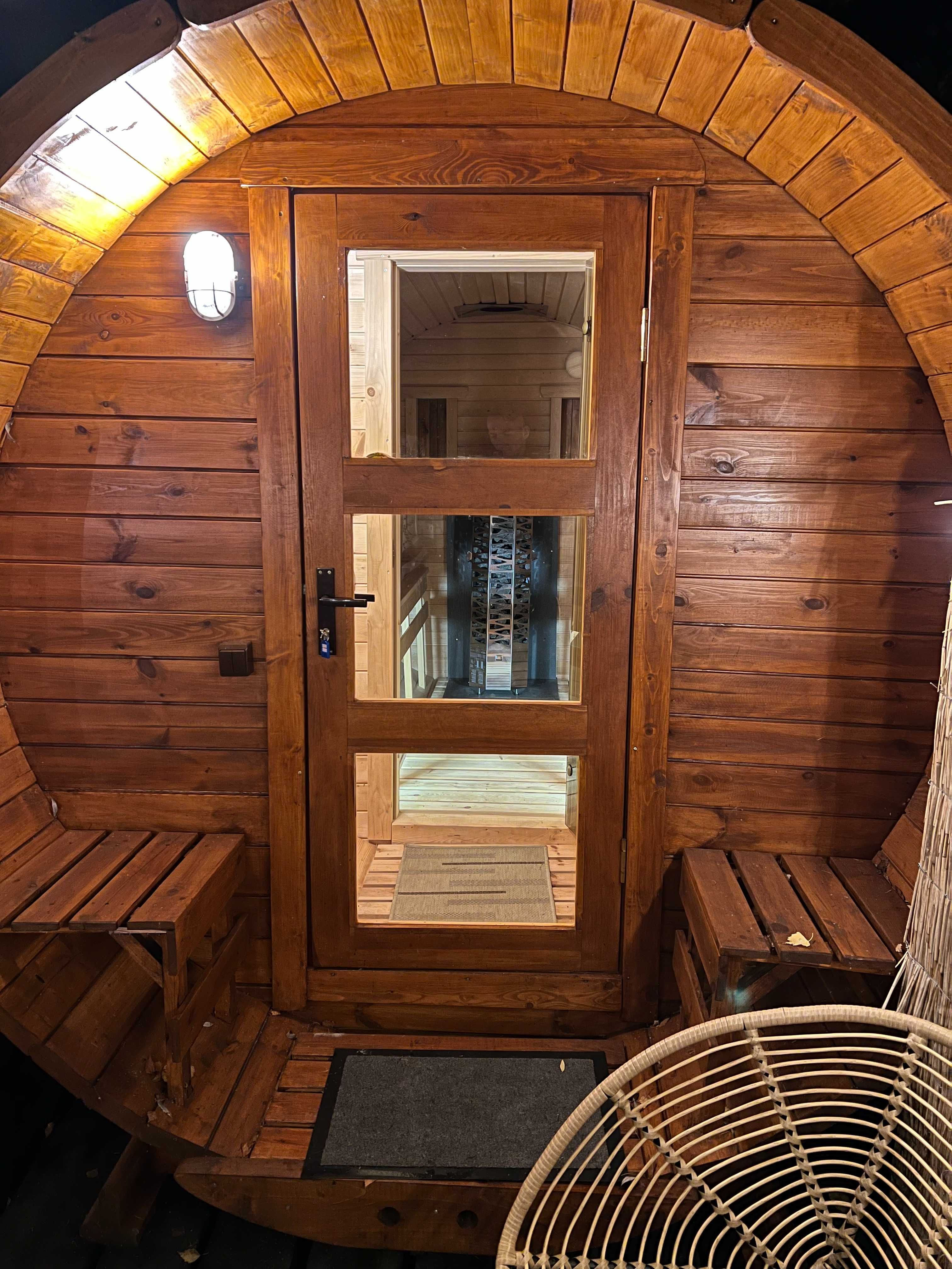 strefa spa Sauna i Jacuzzi stacjonarne