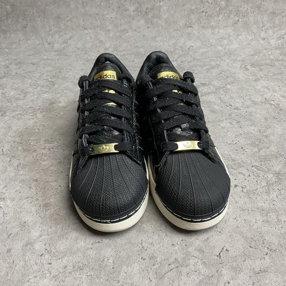 Шкіряні кросівки Adidas Superstar XLG IE5195 оригінал