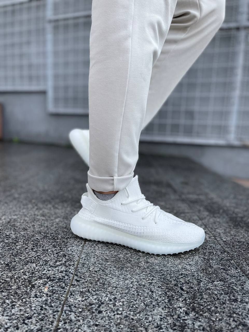 Adidas Yeezy boost 350 white