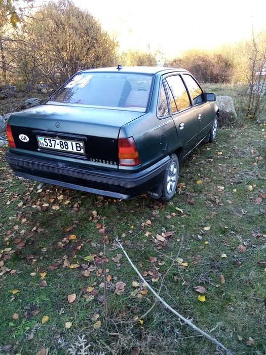 Прдам Опель кадет