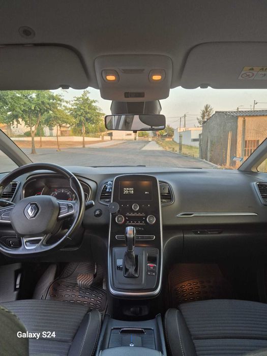 Renault Scenic 1.5 DCI Auto Caixa Automática