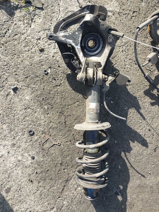 Zwrotnica amortyzator tył prawy porsche boxster 987--331--658