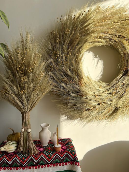 Дідух та вінок з пшениці!