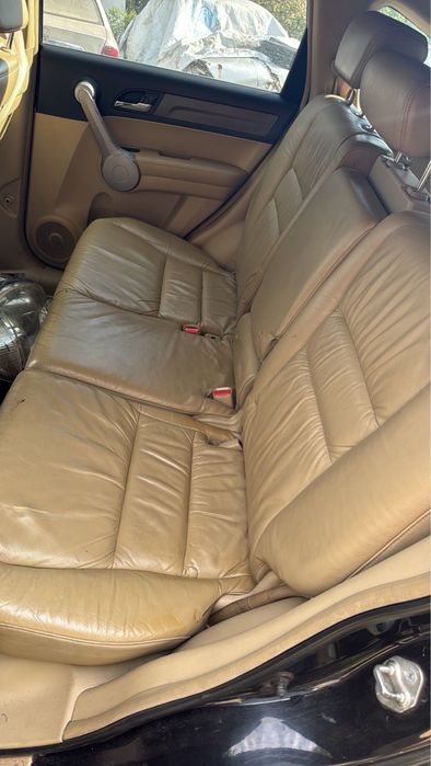 Салон кожа Хонда CR-V , 3, 09г хорошего состояния