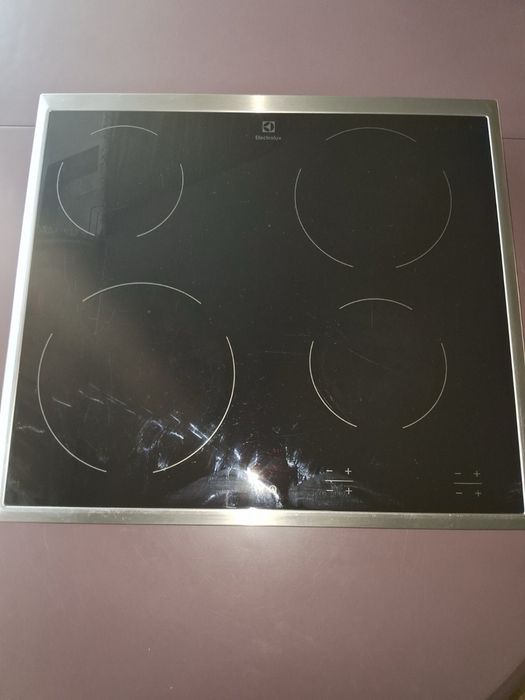 Варильна поверхня Electrolux EHF16240XK