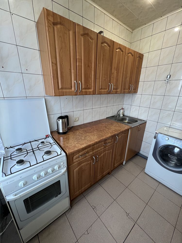 Продам 1 комнатную квартиру , метро Левада (проспект Гагарина)