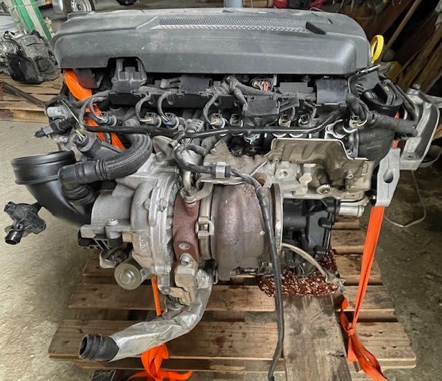 Motor golf  7 GTI 2.0. TSI CHHA