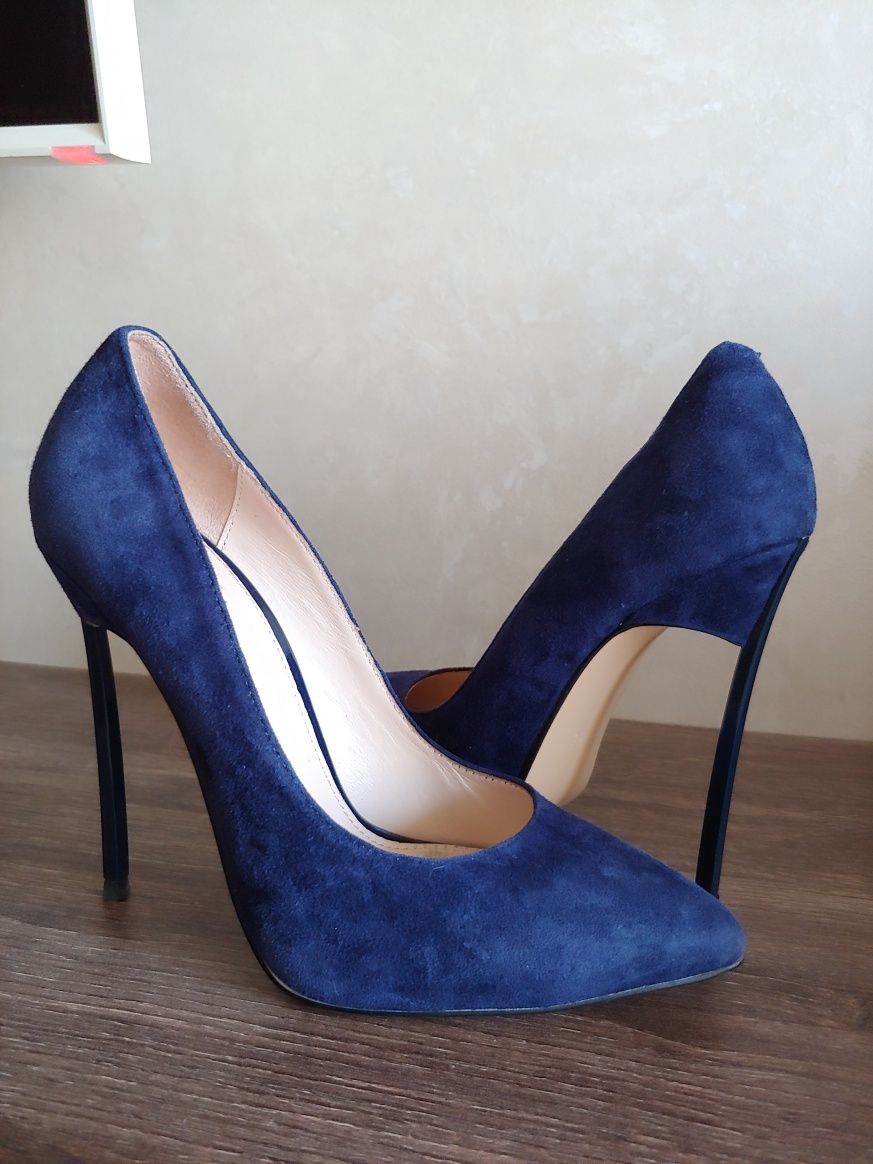 Туфлі замшеві "Stefano Lompas", на шпильці, темно сині, 35р.