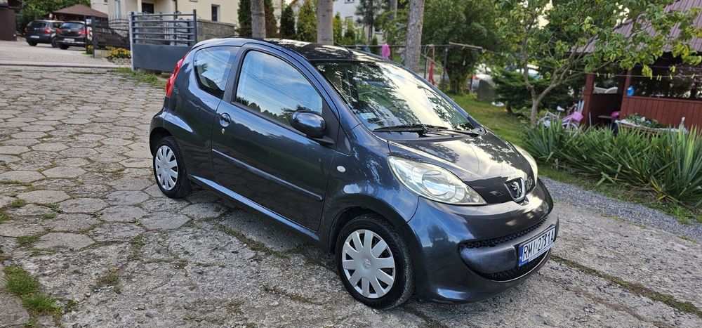 Peugeocik 107 1.0 na dojazdy bez korozji po serwisie okazja!