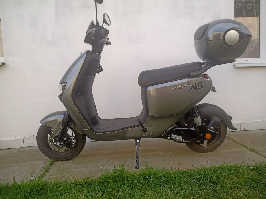 Продам електро скутер FADA N9