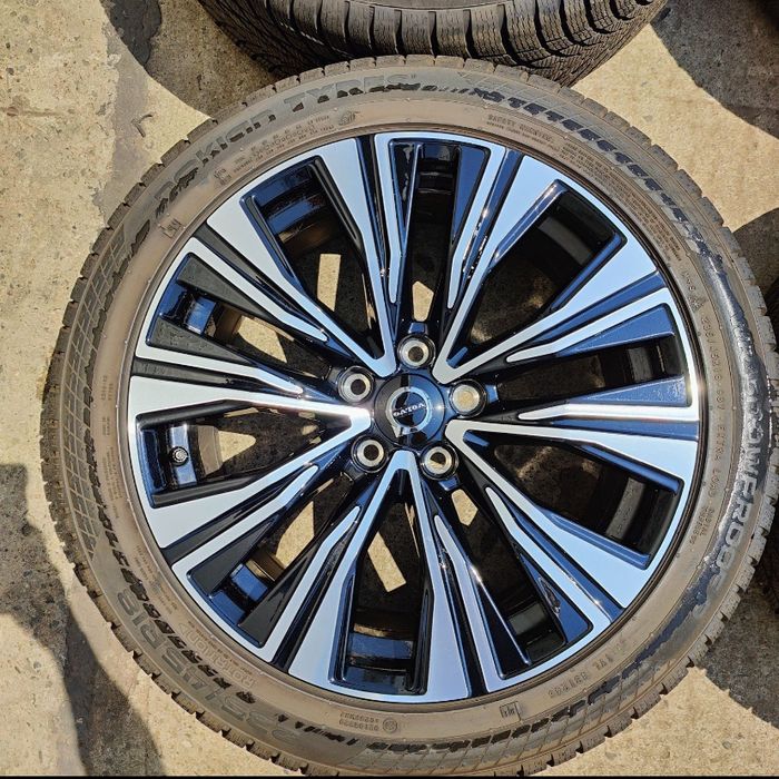KOŁA 18 felgi Volvo S60 V60 5x108 opony zimowe Nokian 4x 235/45R18