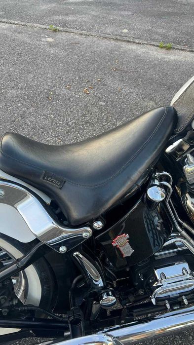 Harley Davidson Softail Springer Chican Style