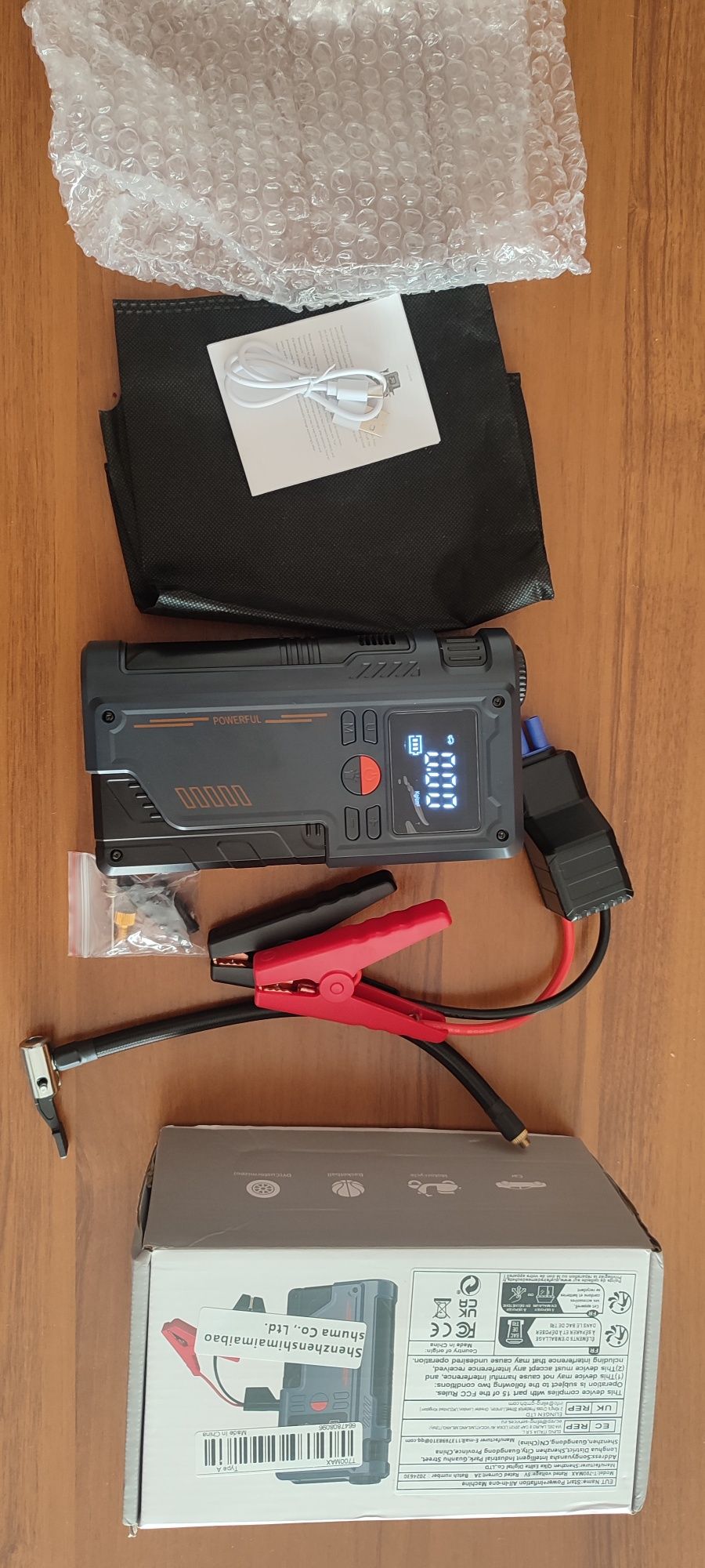 Starter booster samochodowy z kompresorem