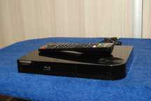 Odtwarzacz DVD-Blu-rey Samsung BD-F5100