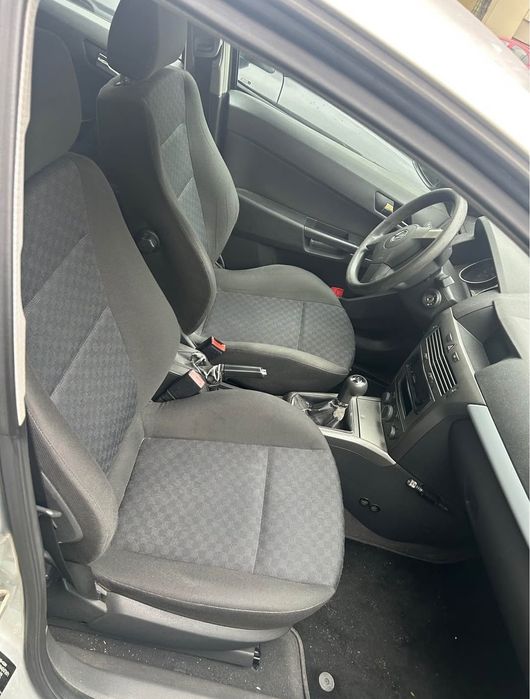 продаю для ЗСУ Opel Astra H 2004 року