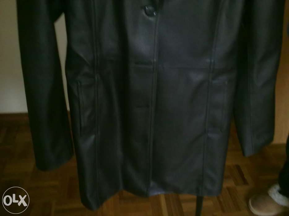 Casaco de senhora em pele