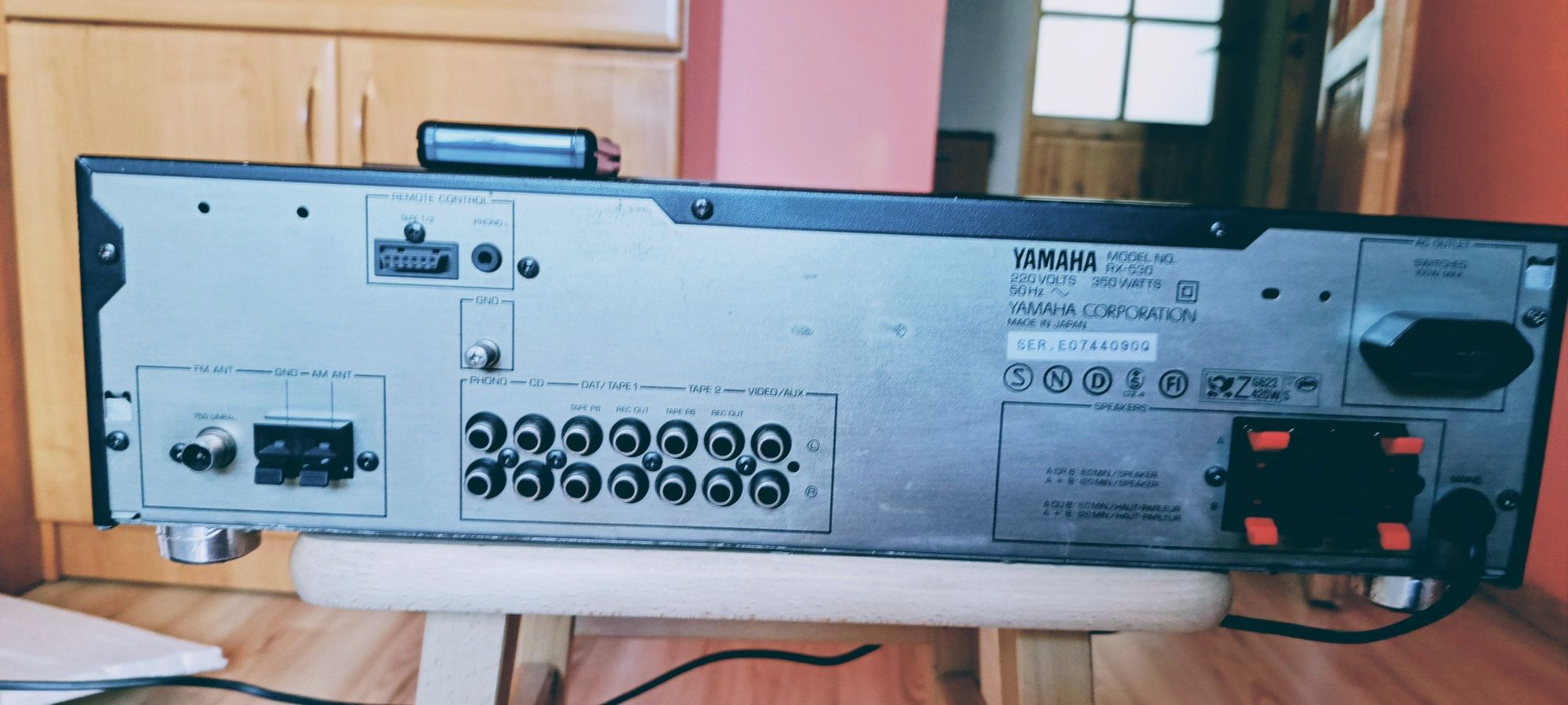 YAMAHA RX-530 amplituner wzmacniacz z radiem + pilot