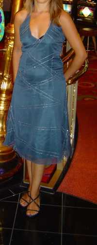 Vestido Lanidor- tamanho 34- seda e organza, bordado com missangas