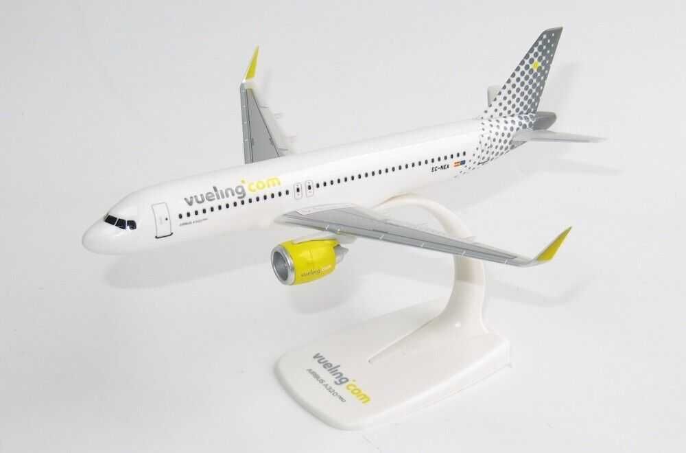 Avião de coleção .- VUELING Airbus 320