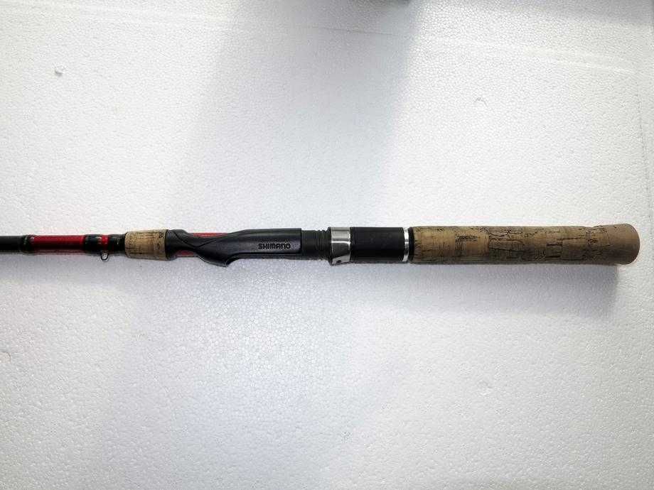 Спиннинг Shimano Catana поломан