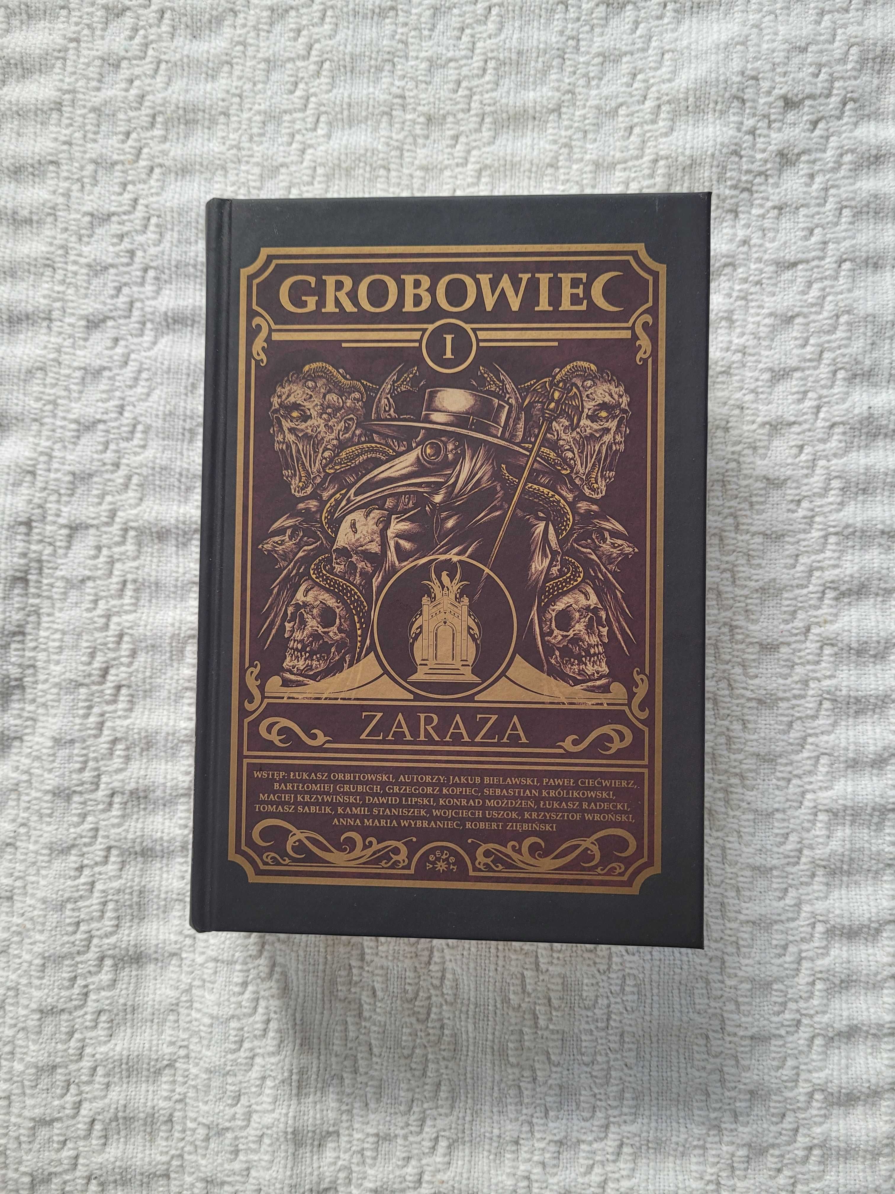 Grobowiec. Zaraza - Wydawnictwo Vesper