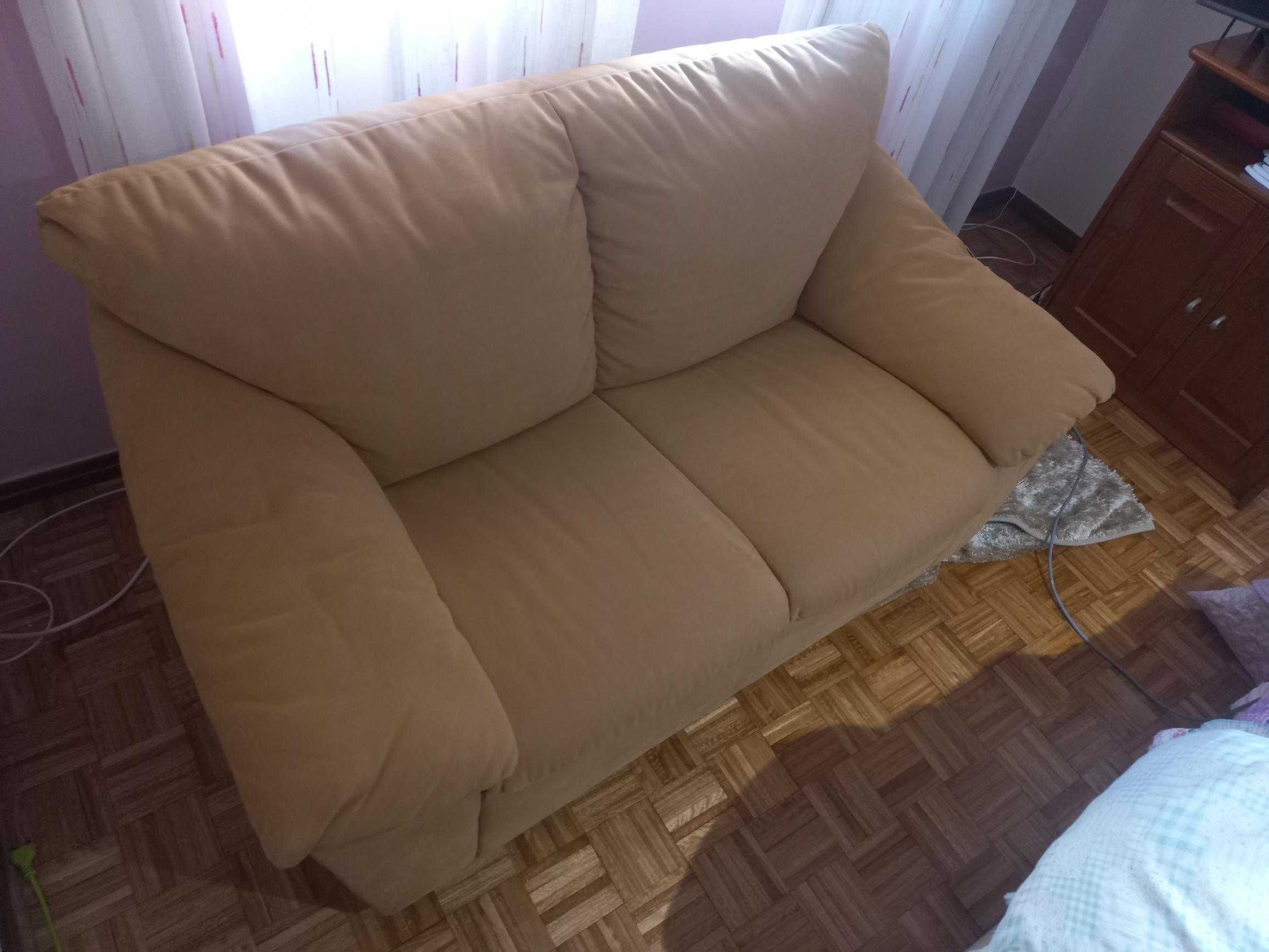 Conjunto Sofás 3 + 2 Lugares Camel em Excelente Estado