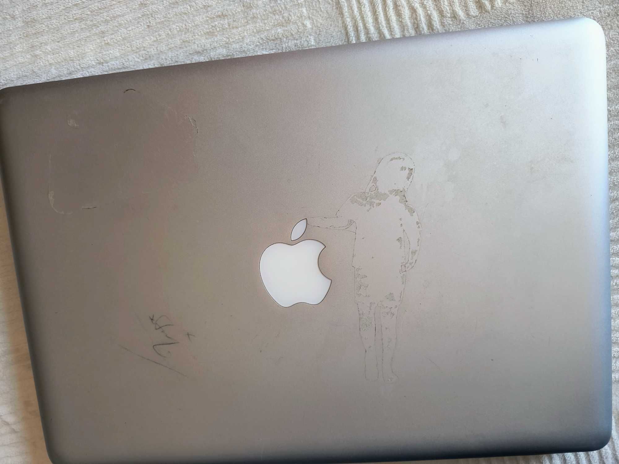 Apple MacBook Pro