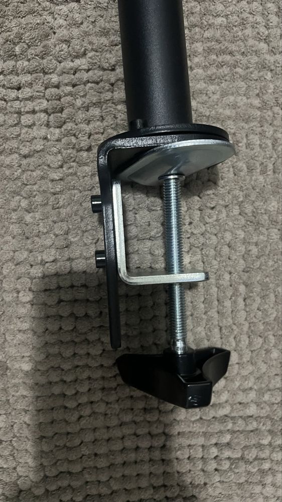 Suporte duplo para monitores até 32”