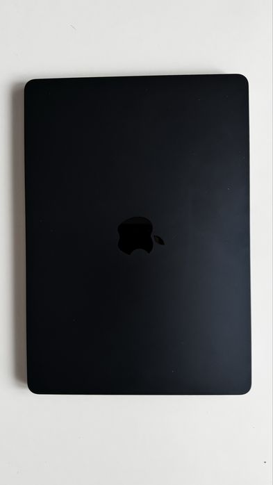 MacBook Air 13,6" M2 8GB RAM 256GB Dysk macOS Pótnoc (Rezerwacja)