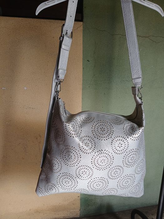 Várias malas para venda