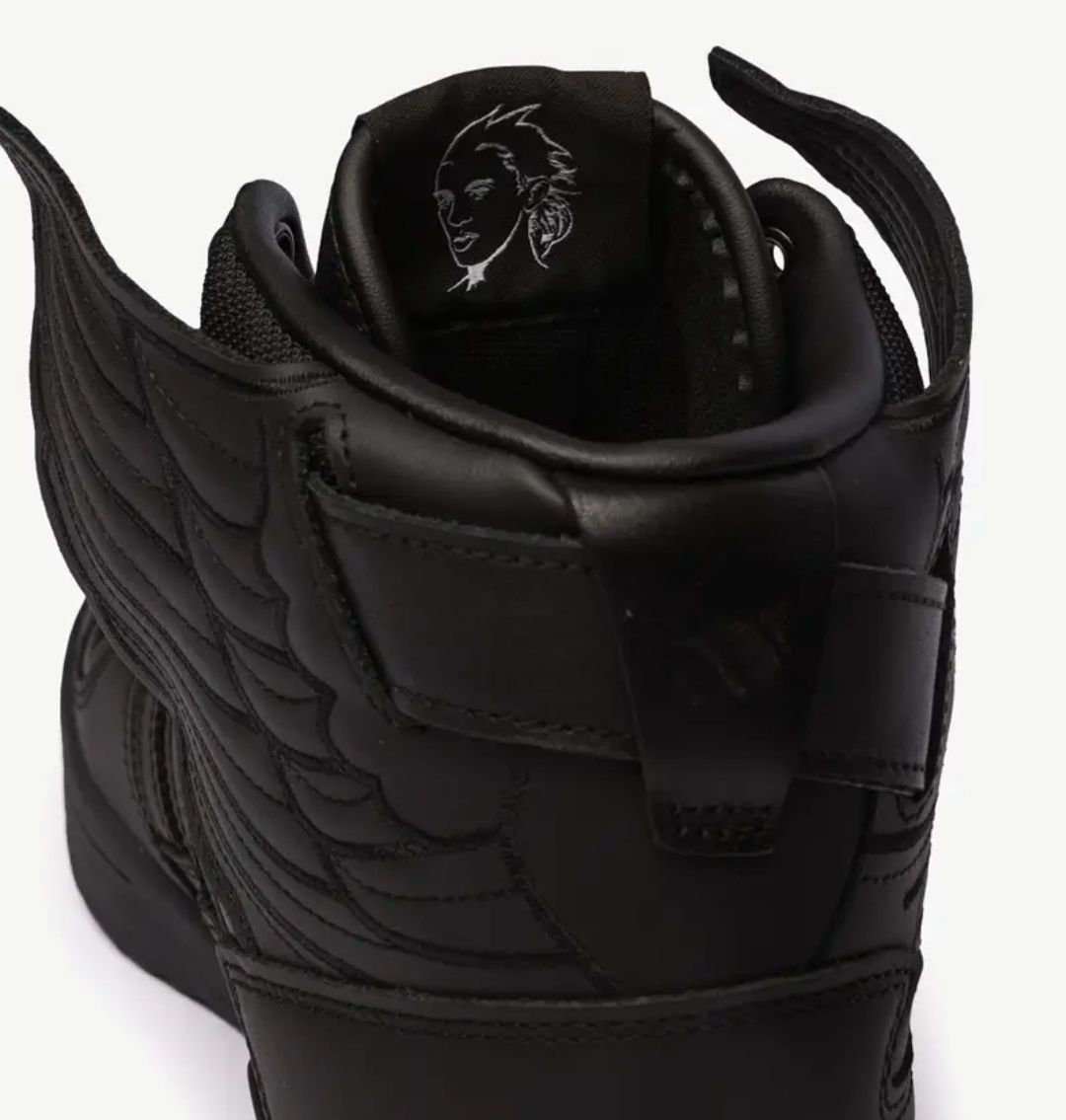 Forum Hi Wings 4.0 x Jeremy Scott