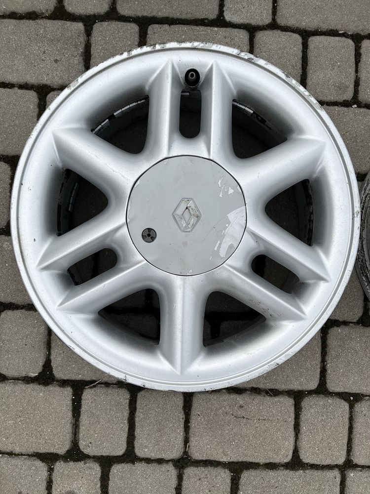 Alufelgi 4x100 15 cali Renault Clio Scenic Kangoo Logan Dokker Sandero