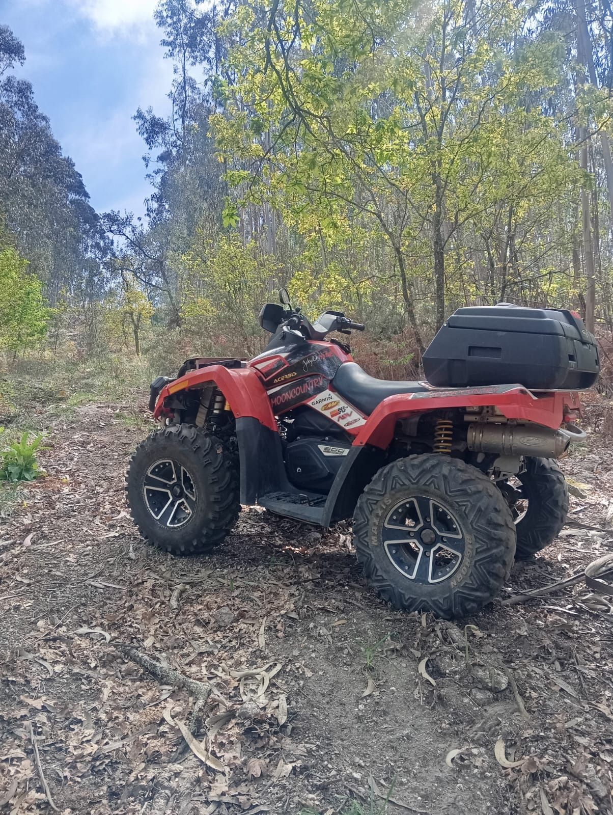 Can am 800 como nova e reboque