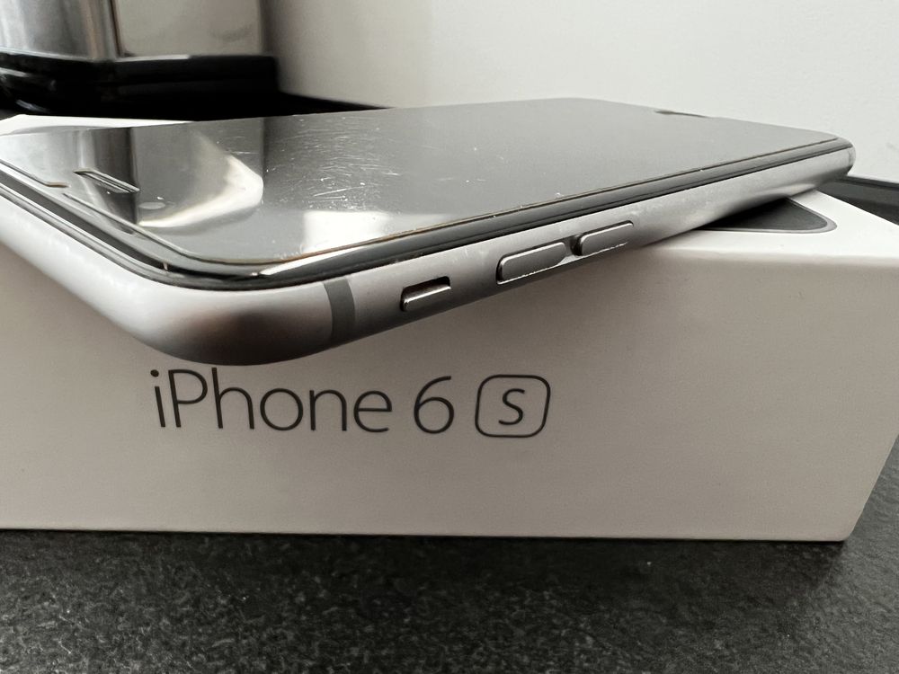 iPhone 6S 32GB A1688