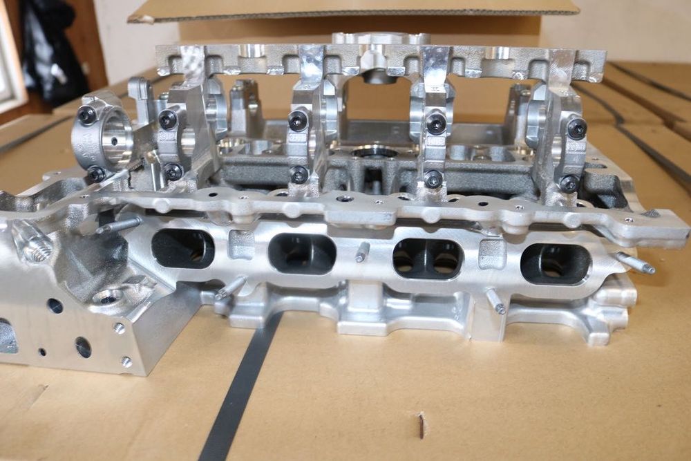 Нова головка ГБЦ BMW N20 N26 N20B20A N20B20B Оригінал