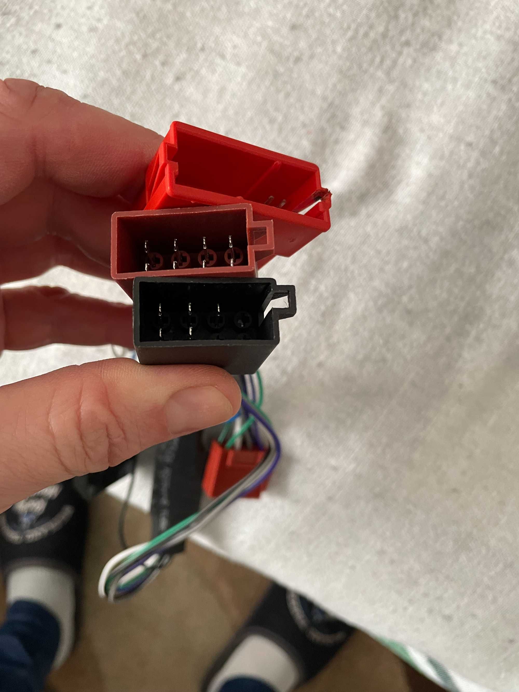 Adapter do systemów.Audi, Skoda, VW ASA.01  Tylne głośniki i subwoofer