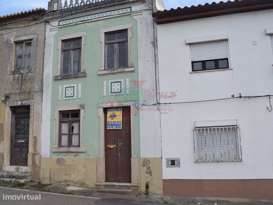 Casa com Quintal no centro de Montemor-o-Velho