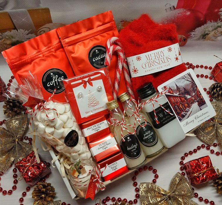 Ексклюзивний новорічний подарунок,преміальний бокс червоного кольору