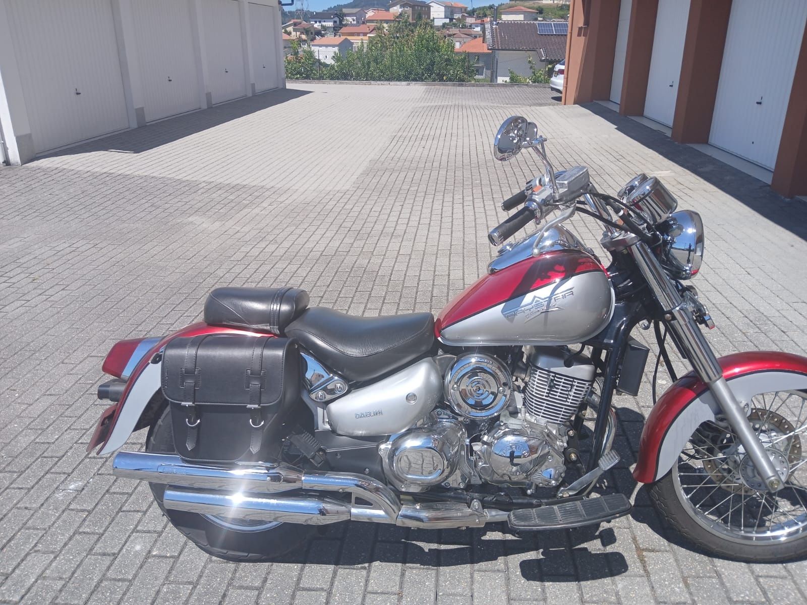 Moto Daelim 2014