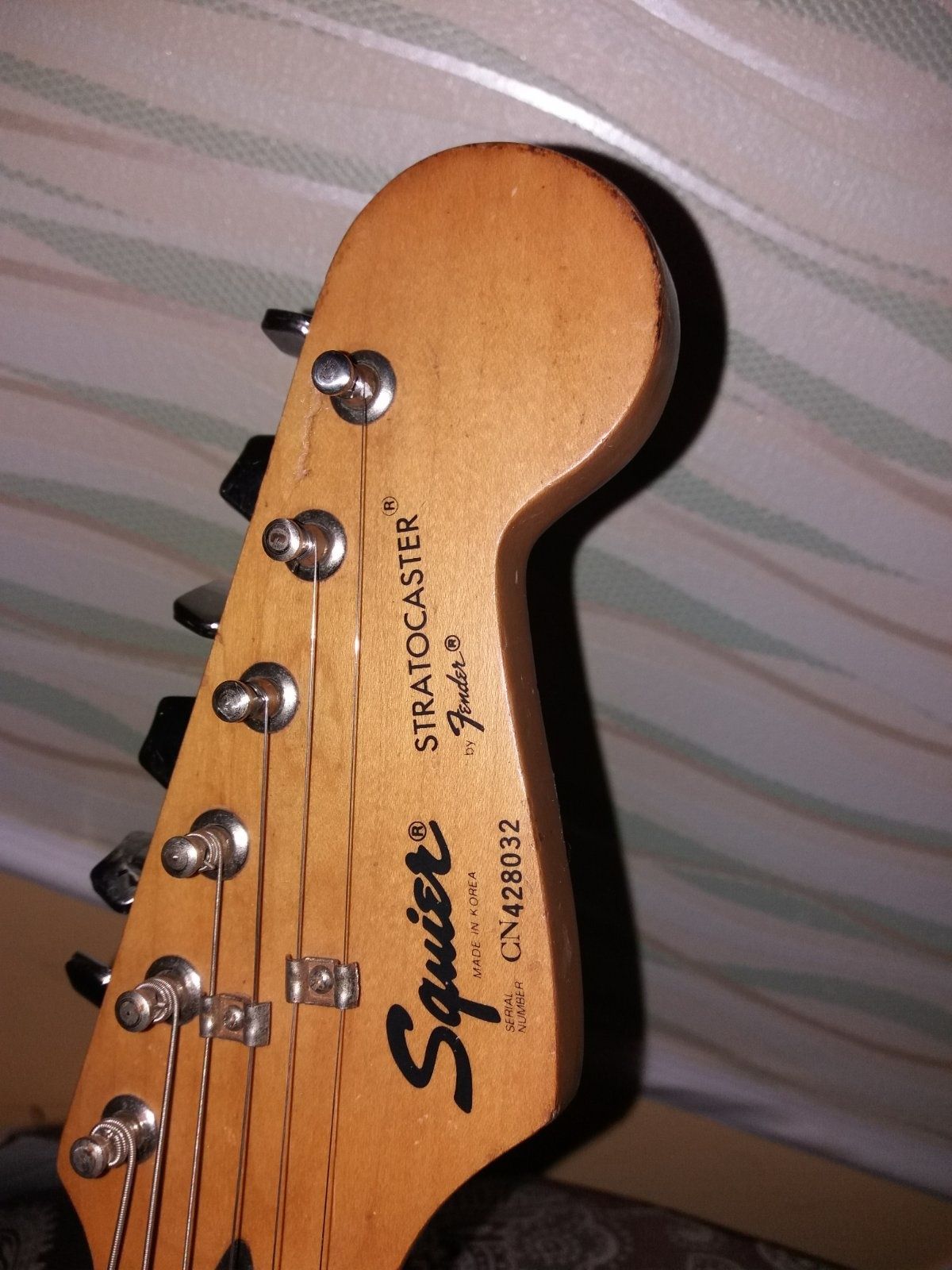 Електрогітара  Sqvuier stratocaster