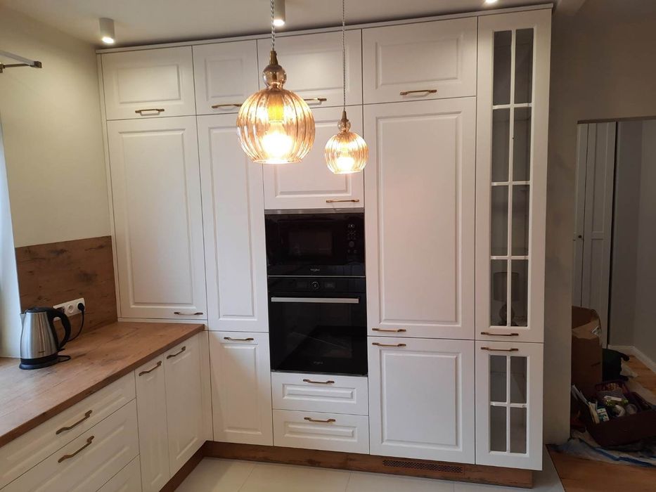 Meble na wymiar zamówienie kuchnie szafy garderoby meble biurowe