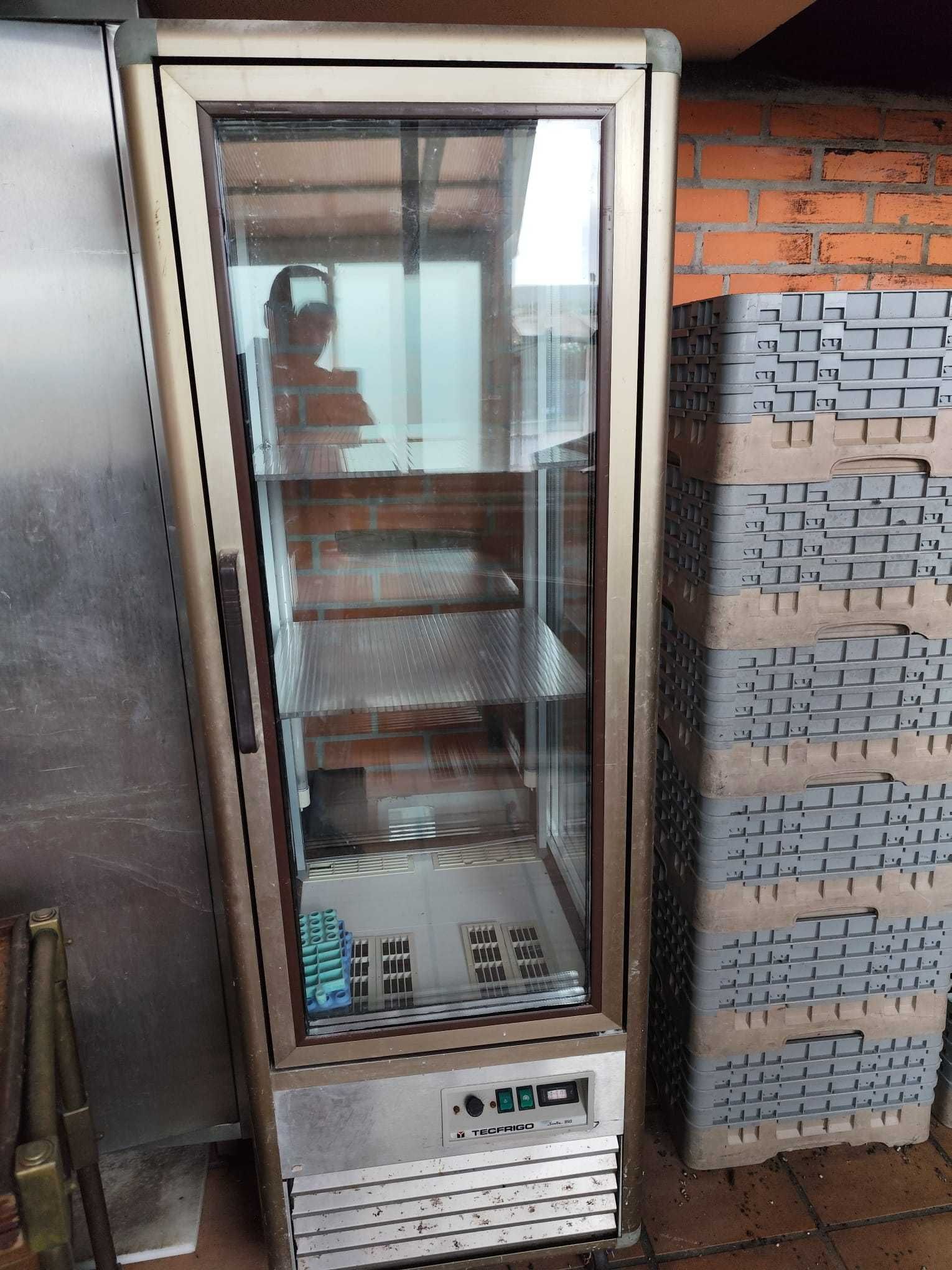 Conjunto de Restauração e Café