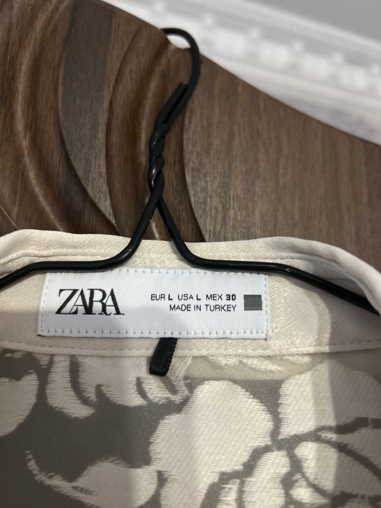 Продам нову блузу Zara