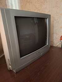 Старый телевизор Samsung